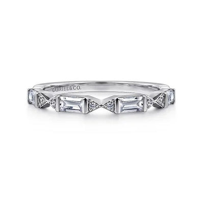 14K White Gold Diamond Wedding Band