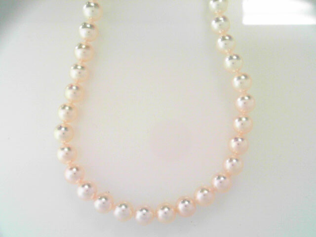18" Pearl Necklace