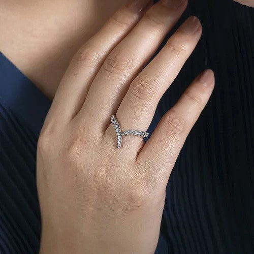 14K White Gold V Shaped Bypass Diamond Ring