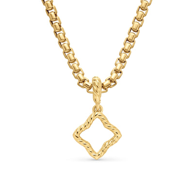 Quatrefoil Amulet in 18K Yellow Gold with Diamonds, 19.7mm