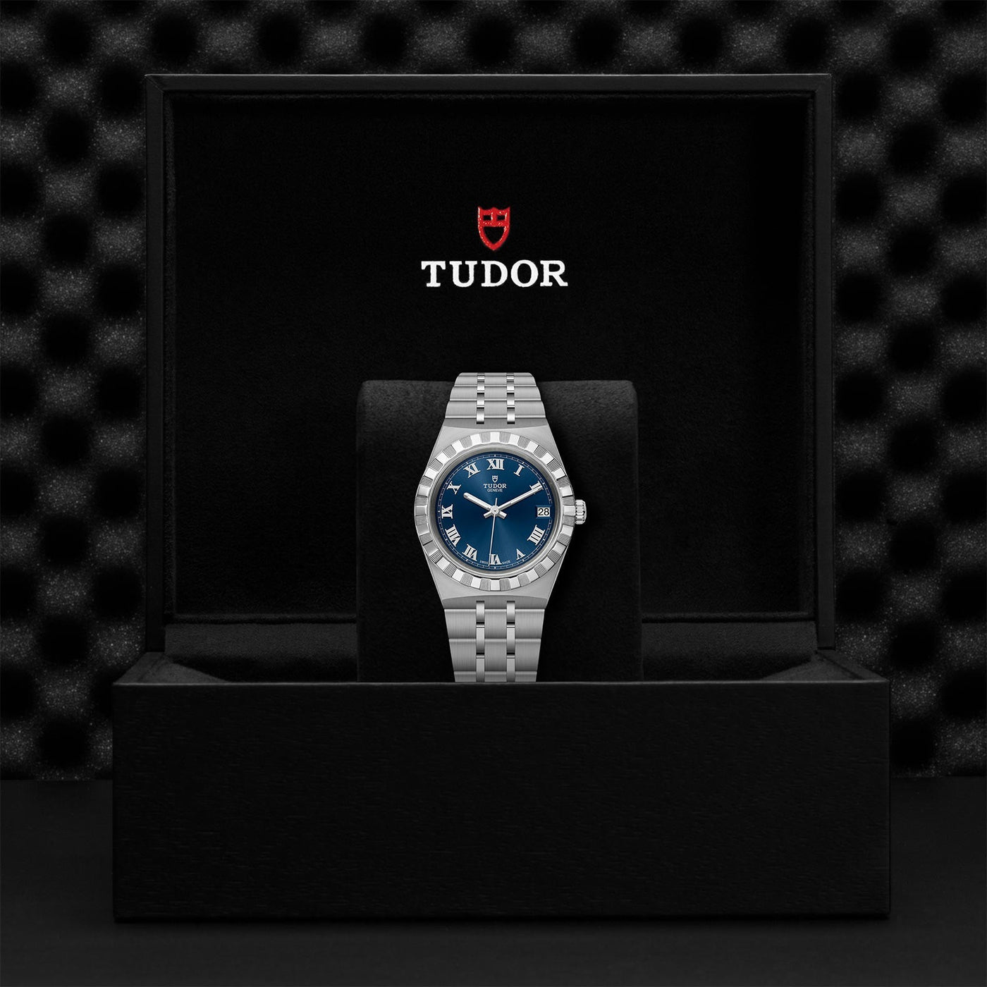 TUDOR Royal