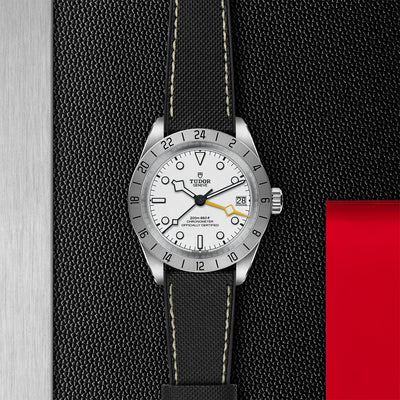 TUDOR Black Bay Pro