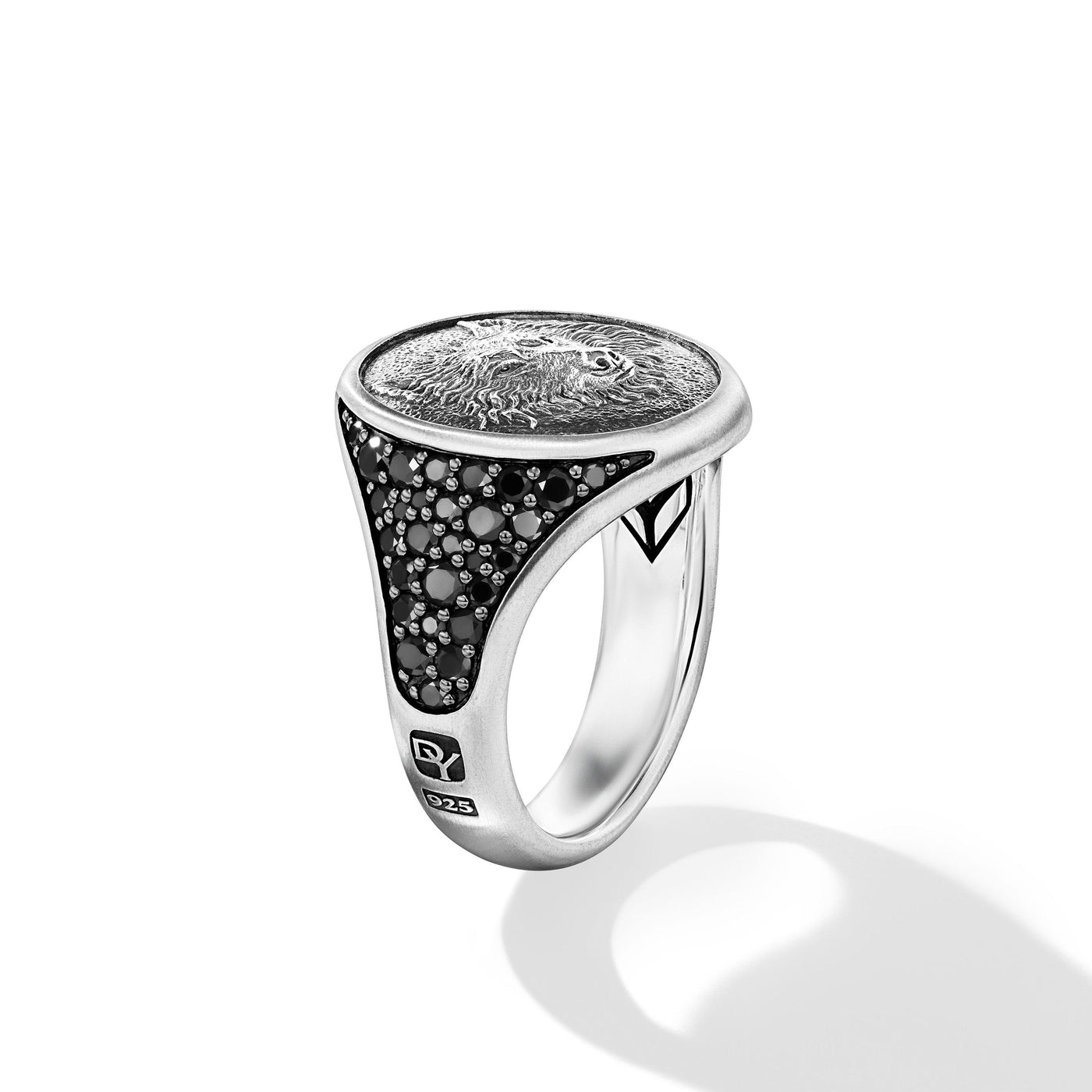 Petrvs® Wolf Signet Ring in Sterling Silver with Black Diamonds, 21.5mm