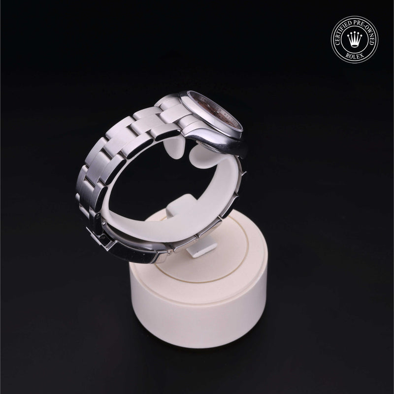 Rolex Oyster Perpetual 26