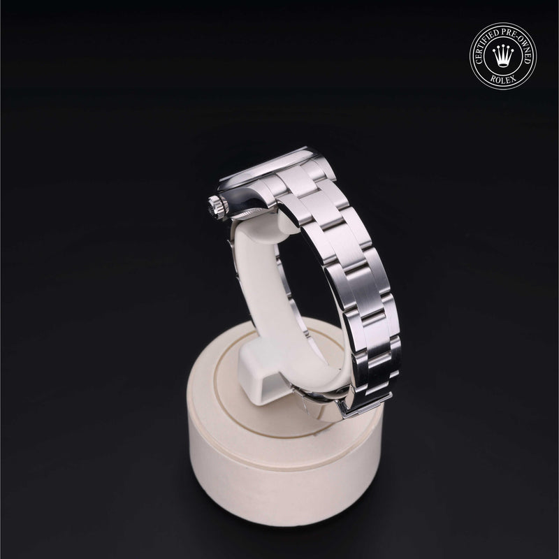 Rolex Oyster Perpetual 26