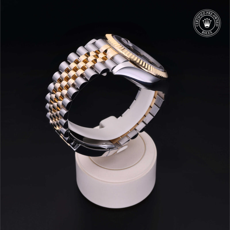 Rolex Sky-Dweller 42
