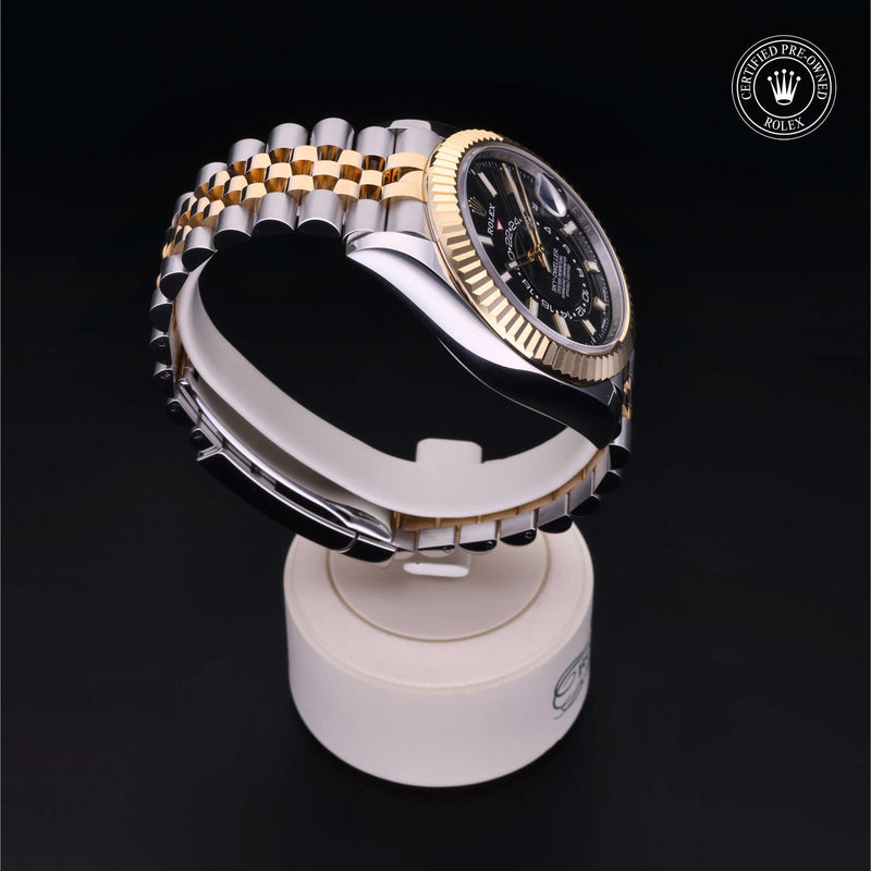 Rolex Sky-Dweller 42
