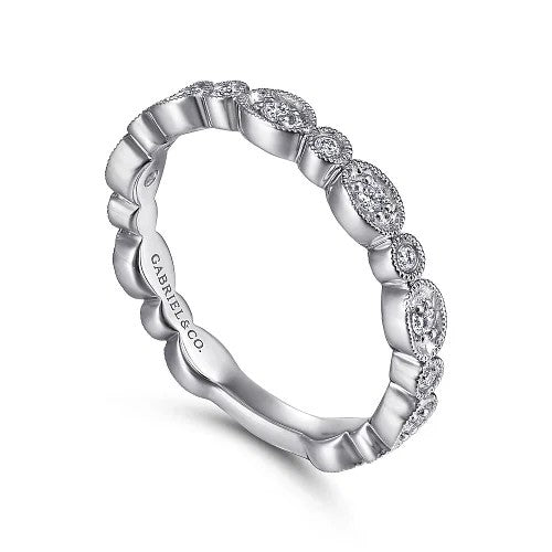 14K White Gold Graduating Station Diamond Stackable Ring