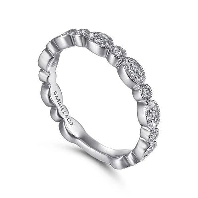 14K White Gold Graduating Station Diamond Stackable Ring