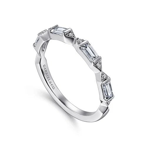 14K White Gold Diamond Wedding Band