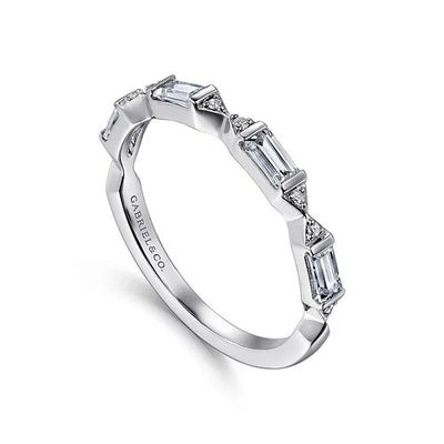 14K White Gold Diamond Wedding Band