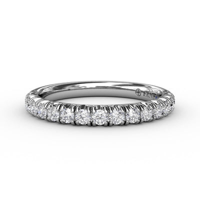 Modern Pave Anniversary Band