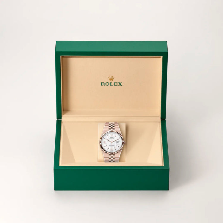 Rolex Land-Dweller 40