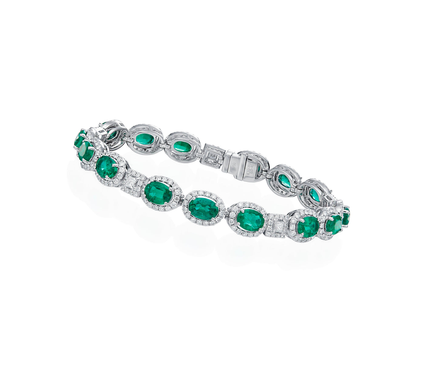 Oval Emerald And Dia Bracelet